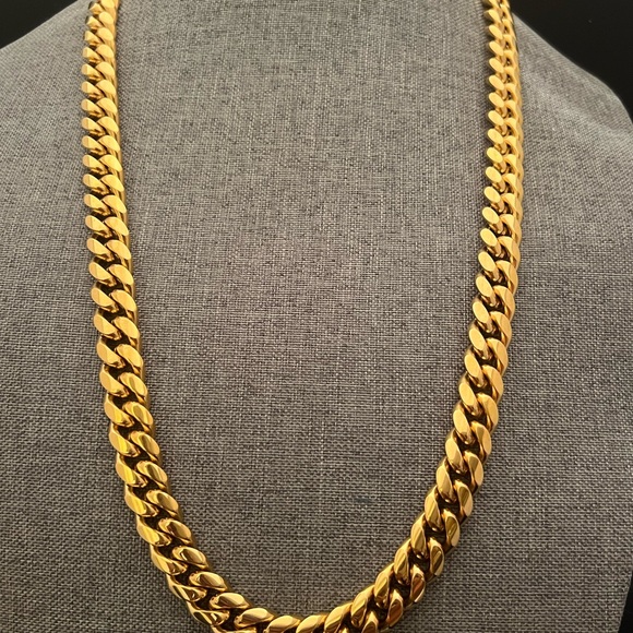 Cuban link chain for Men stainless steel necklace - Picture 2 of 5